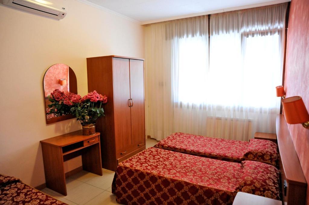 Al Piccolo Hotel Mestre Bilik gambar