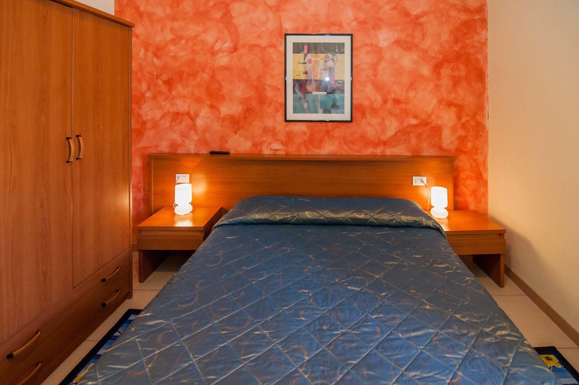 Al Piccolo Hotel Mestre Luaran gambar